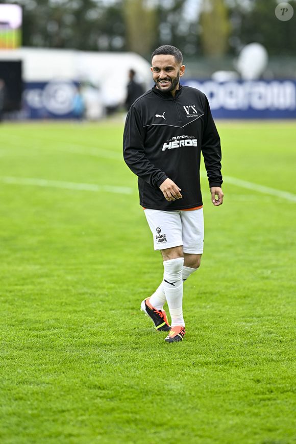 Malik Bentalha lors du match caritatif au bénéfice de l'Unicef opposant la Team Saône-et-Loire à la Team Unicef au stade Jean-Laville de Gueugnon, France, le 1er avril 2024.  © Pierre Perusseau/Bestimage
