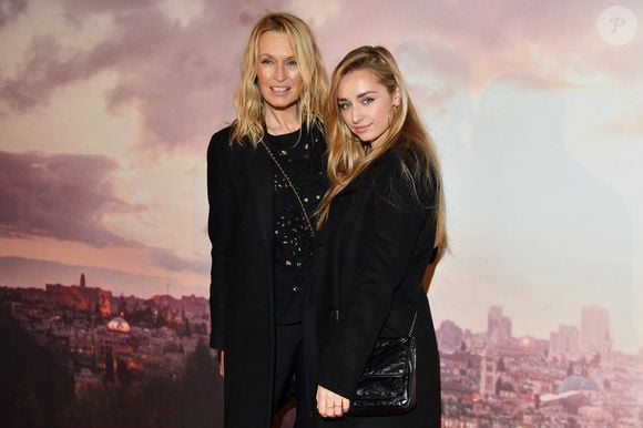 Estelle Lefebure le 04 décembre 2018 à Paris, France.  
Photo par Laurent Zabulon/ABACAPRESS.COM