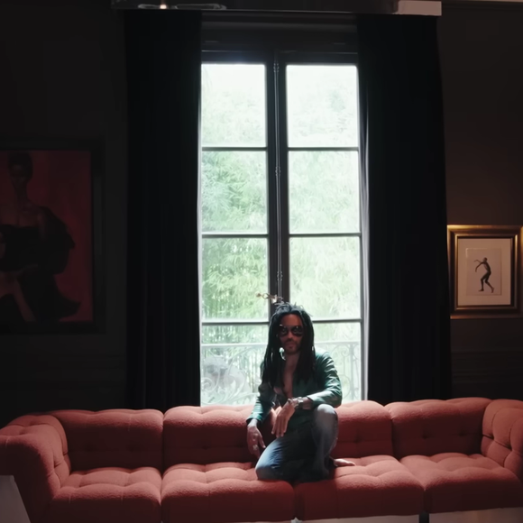 La magnifique maison de Lenny Kravitz à Paris filmée par "Architectural Digest", mai 2025.