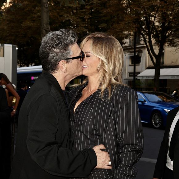 Marc Lavoine et sa compagne Adriana Karembeu arrivant au "Concerto pour la Paix" organisé par Omar Harfouch au Théâtre des Champs Élysées à Paris, France, le 18 Septembre 2024. 

© Perusseau / Tribeca / Bestimage
