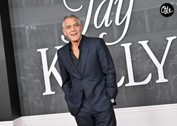 George Clooney lors de la première à Los Angeles du film "Jay Kelly" de Netflix.
au Egyptian Theatre, Hollywood, Californie, le 11 novembre 2025.

© GOFF  / BESTIMAGE