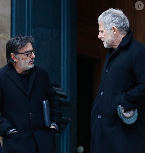 Yvan Attal et Stéphane Guillon - Sorties des obsèques de Niels Arestrup à l'Église Saint-Roch à Paris. Le 10 décembre 2024
© Christophe Clovis / Bestimage