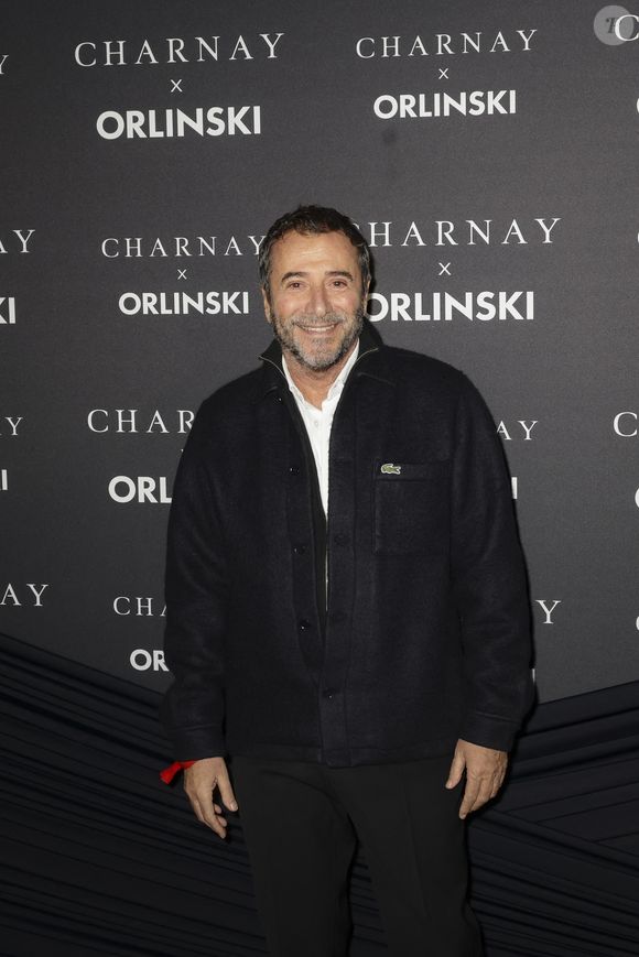 Bernard Montiel lors de la soirée Charnay x Orlinski à l'occasion du lancement de leur collection capsule exclusive à L'Atelier Vendôme à Paris le 13 novembre 2025.
© Jack Tribeca / Bestimage