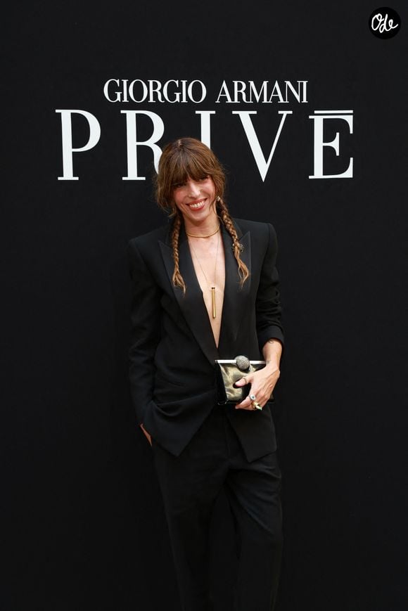 Lou Doillon au défilé Giorgio Armani Privé "Collection Haute Couture Automne/Hiver 2026-2027" lors de la Fashion Week de Paris, le 7 juillet 2026