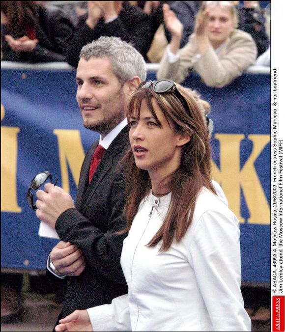 L'actrice française Sophie Marceau et son compagnon Jim Lemley assistent au Festival international du film de Moscou (MIFF), le 20 juin 2003. © ABACA. 46993-4