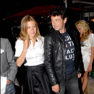 Patrick Bruel et Amanda Sthers - soirée au VIP à Saint-Tropez en 2007. © Bestimage.