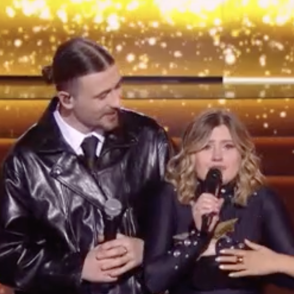 Marine avec Pierre Garnier après avoir remporté la finale de la Star Academy sur TF1
"Star Academy" / TF1