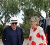 Marié à Anne-Marie Périer depuis 1999, Michel Sardou profite aujourd'hui de sa retraite dans le Var, où il partage le quotidien des habitants en toute discrétion. 

Photo : Franz Chavaroche / Bestimage