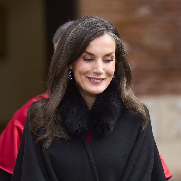 Queen Letizia of Spain (La reine Letizia d’Espagne) attends the Investiture of King Felipe VI as Doctor Honoris Causa by the University of Alcala at University of Alcala on February 27, 2025 in Alcala de Henares, Spain. © Jack Abuin/ZUMA Press Wire/Bestimage
