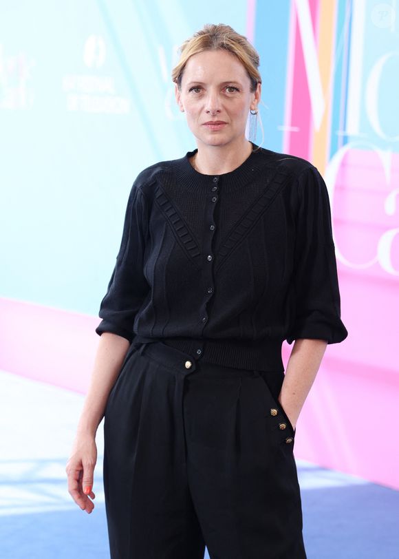 Charlie Bruneau - Photocall de ' En Famille '  lors du 64eme Festival de Télevision de Monte Carlo lau Grimaldi Forum le 15 Juin 2025.

© Denis Guignebourg/Bestimage