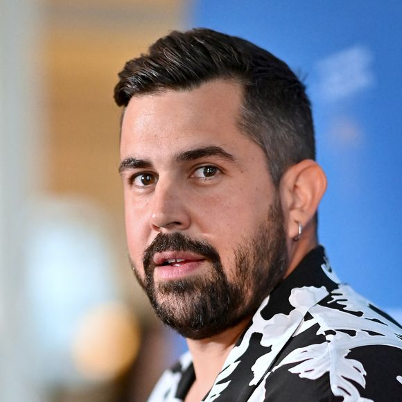 Artus au Photocall du Jury lors du 38ème Festival du Film de Cabourg le 13 juin 2024 à Cabourg, France. Photo par Franck Castel/ABACAPRESS.COM