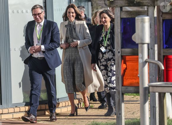 Catherine (Kate) Middleton, princesse de Galles visite Tŷ Hafan, un hospital pour enfants qui soutient les familles du Pays de Galles pour garantir que les enfants atteints de maladies réduisant l'espérance de vie vivent une vie épanouissante, à Sully, Cardiff, Royaume-Uni, le 30 janvier 2025.Julien Burton / Bestimage