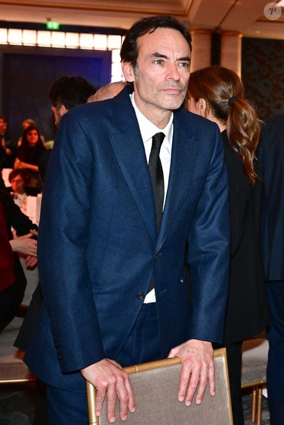 Le fils de Nathalie Delon est ainsi apparu dans plusieurs films au cinéma, mais aussi dans de nombreuses fictions télévisées
Anthony Delon au dîner annuel du CCAF (Conseil de coordination des associations arméniennes de France) à l'hôtel du collectionneur à Paris le 11 mars 2025
© Christian Liewig / Bestimage
