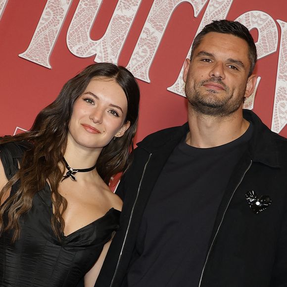 S’ils n’ont pas remporté leur saison de "Danse avec les Stars", s’inclinant en finale face à Lénie et Jordan Mouillerac, Elsa Bois et Florent Manaudou ont gagné bien plus qu’un simple trophée.

Florent Manaudou et Elsa Bois - Avant-première du film "Hurlevent" au Grand Rex à Paris. © Coadic Guirec/Bestimage