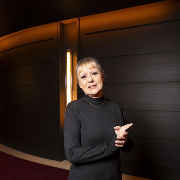 Exclusif - Dorothée en backstage du concert d'Hélène (Hélène Rolles) au Théâtre Marigny à Paris où Hélène donne des concerts pour 2 soirs. Paris le 7 mars 2025. © Pierre Perusseau / Tiziano da Silva / Bestimage No web pour Belgique et Suisse