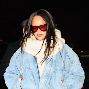 New York, NY Rihanna rejoint ASAP Rocky et les membres de ASAP Mob à l'Apollo Theater de New York pour une projection privée de la performance de l'album "Don't Be Dumb" de ASAP Rocky.



Sur la photo : Rihanna