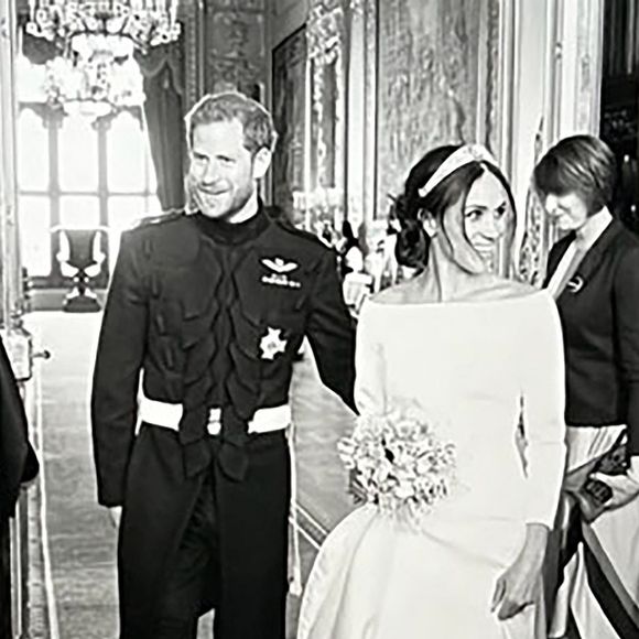 En 2018, l'ex-actrice américaine s'est unie au prince Harry pour le meilleur et pour le pire à la chapelle Saint-Georges de Windsor, au Royaume-Uni. De leur union sont nés deux enfants : Archie et Lilbet !

Images du documentaire Netflix "Harry & Meghan". (Backgrid UK/ Bestimage).