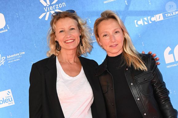 Alexandra Lamy et Audrey Lamy - Photocall de la première édition du Festival du Film de Demain au Ciné Lumière à Vierzon. Le 3 juin 2022
© Coadic Guirec / Bestimage