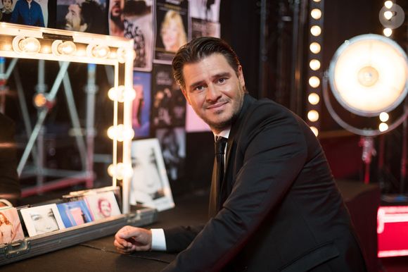 Exclusif - Julien Dassin - Backstage de l'enregistrement de l'émission "300 Choeurs chantent Dassin" à Paris, qui sera diffusée le 16 octobre sur France 3. Le divertissement musical "300 Choeurs" fait sa rentrée avec une émission 100 % inédite consacrée à l'un des artistes les plus populaires dans les années 70, Joe Dassin.
© Tiziano Da Silva / Bestimage