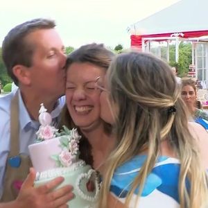 Les trois finalistes, Margot, Seb et Victoria, lors de la finale du saison 14 du "Meilleur pâtissier", diffusée le 11 décembre 2025 sur M6.

Capture d'écran M6 / Le Meilleur pâtissier