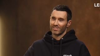 Multimillionnaire, Anthony Bourbon (Qui veut être mon associé ?) a quitté son 40 m2 à Paris et ne mâche pas ses mots : "Il faut fuir les grandes villes"