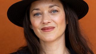 Ni Emma ni Alba : le prénom préféré des Français est celui de la fille de Marion Cotillard
