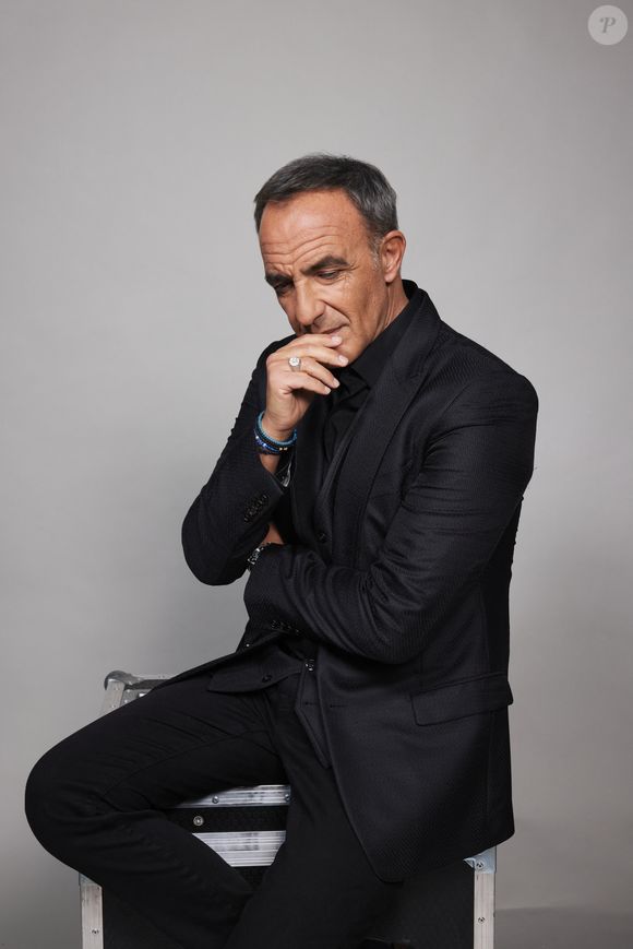 Proche de l'artiste, Nikos a salué sur Instagram la mémoire d'un "démiurge discret" et d'un "homme bon".

Exclusif - Nikos Aliagas - Studio avec les invités de l'enregistrement de l'émission "La chanson secrète N°14", présentée par Nikos Aliagas.

© Jacovides-Moreau/Bestimage