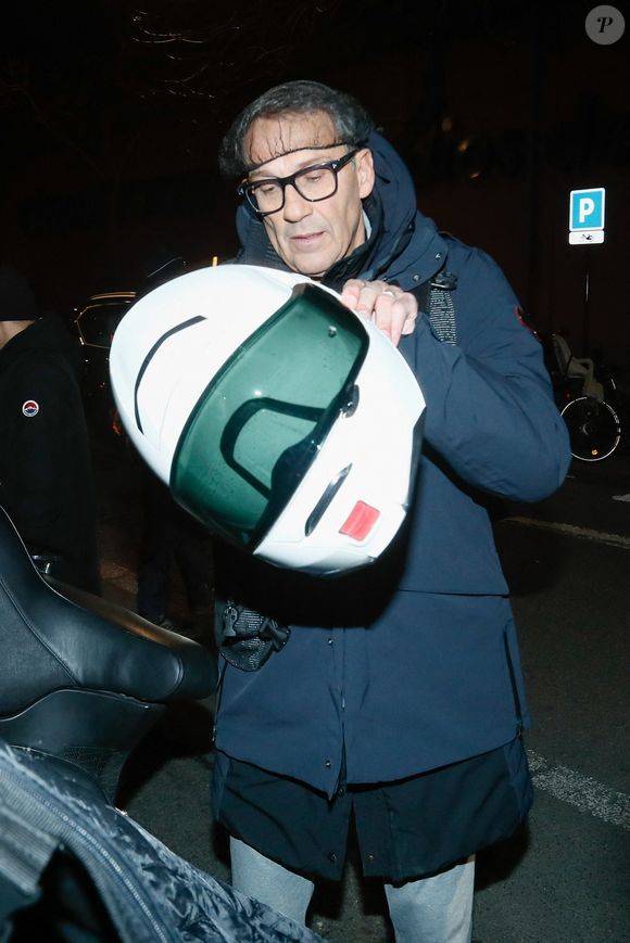Exclusif - Julien Courbet - Arrivées pour la dernière émission de TPMP sur C8 à Canal Factory à Boulogne-Billancourt, le 27 février 2025. © Christophe Clovis / Bestimage