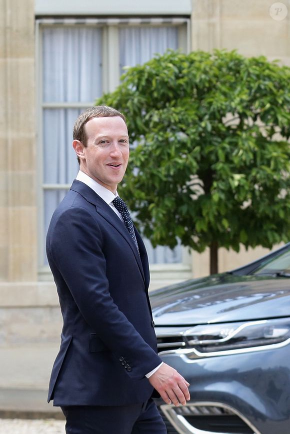 Mark Zuckerberg bientôt papa pour la troisième fois d'une petite fille - Mark Zuckerberg, PDG de Facebook - Les participants au sommet "Tech for Good" quittent le palais de l'Elysée à Paris le 23 mai 2018. © Stéphane Lemouton / Bestimage