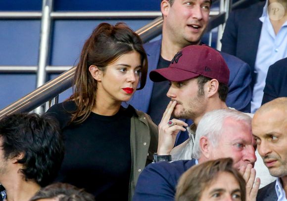 Louis Sarkozy et sa compagne Natali Husic dans les tribunes lors du match de Ligue 1, Paris Saint-Germain (PSG) vs Toulouse FC (TFC) au Parc des Princes à Paris, France, le 20 août 2017. Le PSG a gagné 6-2. AGENCE / BESTIMAGE