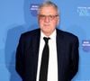 À 76 ans, le comédien sait désormais que certaines difficultés rencontrées durant sa jeunesse étaient liées à la dyspraxie.

Daniel Auteuil sur le tapis rouge lors de la 8ème édition du Festival Cinéroman à Nice le 2 octobre 2026. © Bruno Bebert / Dominique Jacovides / Bestimage