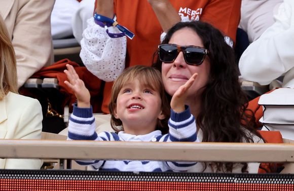 Xisca Perello, Rafael Junior - Hommage à Rafael Nadal lors des internationaux de France de tennis à Roland Garros le 25 mai 2025.

© Dominique Jacovides / Cyril Moreau / Bestimage