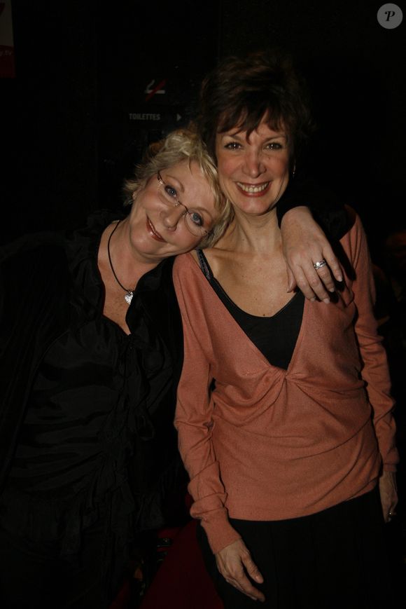 En France, à Paris, à l'occasion du concert de M.Amont à L'Olympia, Françoise Laborde et sa soeur Catherine. Le 17 janvier 2007
© Christophe Aubert via Bestimage