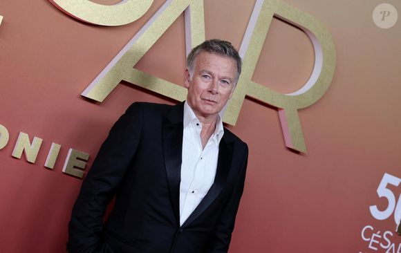 Mais l'éducation des enfants est sujet de tension au sein de son mariage.

Franck Dubosc - Photocall de la 50ème édition de la cérémonie des César à l'Olympia à Paris, France, le 28 février 2025 © Dominique Jacovides - Olivier Borde / Bestimage