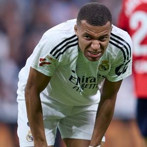 Il souffre d’une gastro-entérite aiguë.

Kylian Mbappé à Madrid. (Credit Image: © Ruben Albarran/ZUMA Press Wire)