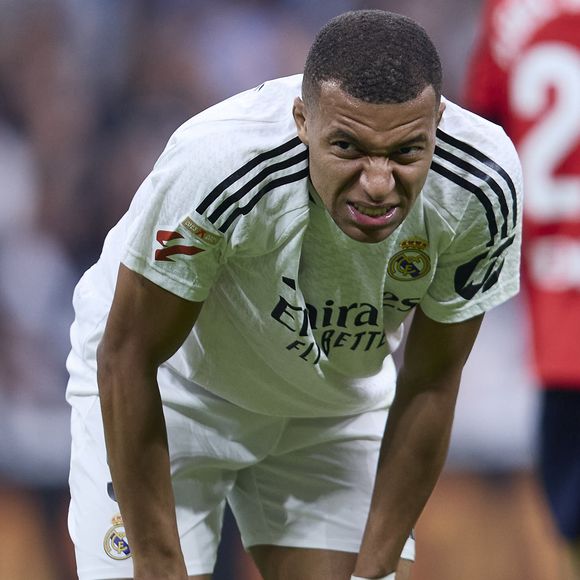 Il souffre d’une gastro-entérite aiguë.

Kylian Mbappé à Madrid. (Credit Image: © Ruben Albarran/ZUMA Press Wire)