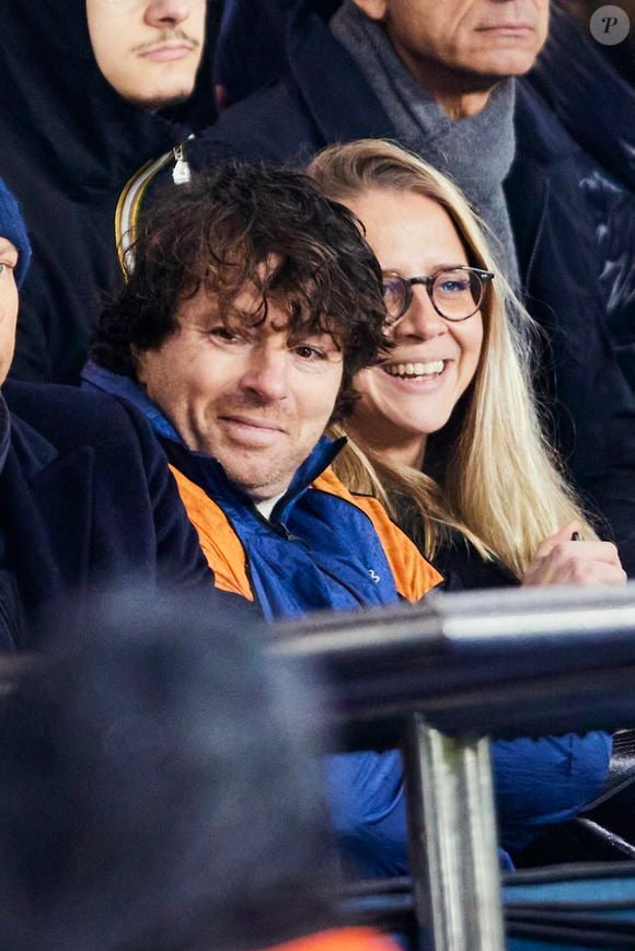 on apprend que l'ancienne star de "Top Chef" est en couple depuis de longues années.

Jean Imbert - Célébrités assistent au match de Ligue des champions entre le PSG et Manchester City (4-2) au Parc des Princes à Paris le 22 janvier 2025. © Cyril Moreau/Bestimage