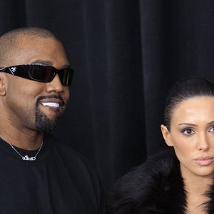 Kanye West et Bianca Censori à la la 67ème cérémonie des Grammy Awards 2025 à Los Angeles le 2 février 2025.