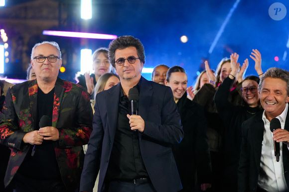 Le duo a révélé avoir passé une période incroyablement longue sans se voir ni se parler.

Exclusif - David et Jonathan, Leopold Nord et Vous (Totalement 80) lors de l'enregistrement de l'émission "La Grande soirée du 31 de Paris", diffusée le 31 décembre sur France 2, sur la place de la Concorde à Paris, France, le 24 novembre 2025. © Guebey-Tribeca/Bestimage