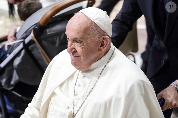 Le pape François lors de son audience avec les participants au pèlerinage organisé par les Ecclésiastiques réguliers des Théatines dans la basilique Saint-Pierre au Vatican. Le 14 septembre 2024
© Evandro Inetti / Zuma Press / Bestimage