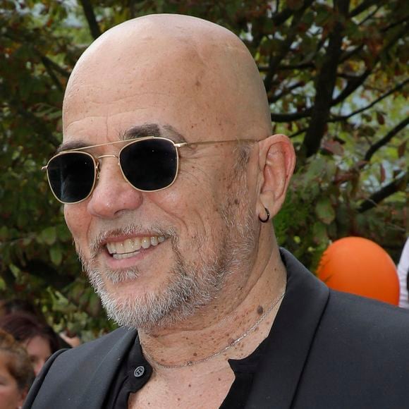 Exclusif - Pascal Obispo - Inauguration de la place Line Renaud a Rueil-Malmaison le 22 Juin 2024.
© Jlppa / Bestimage