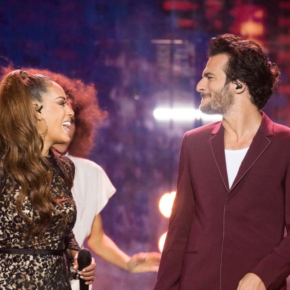 Exclusif - Amel Bent et Amir Haddad - Enregistrement de l'émission "Fête de la chanson française" à l'Olympia à Paris, qui sera diffusée le 9 janvier sur France 2. 
© Tiziano Da Silva - Cyril Moreau / Bestimage