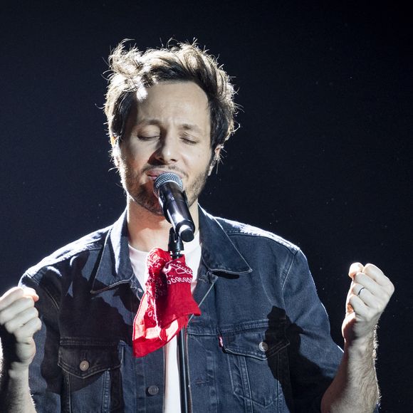 Exclusif - Vianney (Artiste masculin de l’année) sur la scène des 39èmes Victoires de la Musique à la Seine Musicale à Paris. Le 7 février 2024
© Cyril Moreau / Bestimage