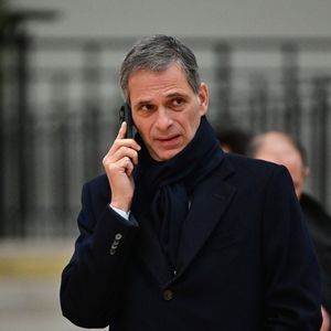 Les chiffres ne sont pas bons pour BFMTV.

Rodolphe Saadé, PDG de CMA-CGM arrive pour le deuxième jour du sommet pour l'action sur l'intelligence artificielle (IA) au Grand Palais à Paris, France. © Christian Liewig/Bestimage