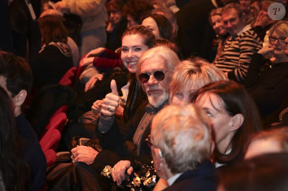 Exclusif - Pierre Billon et sa fille Marie - Célébrités au concert de Dany Brillant à l'Olympia à Paris le 15 février 2026. Après 3 ans d'absence en live Dany est à nouveau sur scène pour un show " BEST OF TOUR " de ses plus grands titres ! En passant du jazz de Saint-Germain, à la dolce vita de Rome sans oublier Cuba et sa salsa entêtante ! Un show explosif et unique a ne pas rater. Après son passage à la salle Pleyel à Paris (Complet), il était de nouveau en concert à Paris, le dimanche 15 février à l'Olympia (Complet). Actuellement en tournée en France. © Jack Tribeca/Bestimage