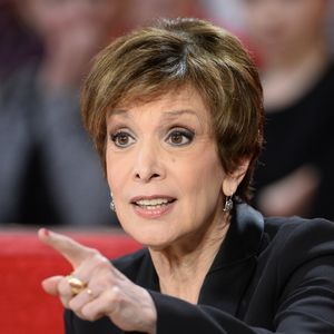 Catherine Laborde - Enregistrement de l'émission "Vivement Dimanche" à Paris le 10 février 2016 et qui sera diffusée le 14 février 2016.  © Coadic Guirec/Bestimage