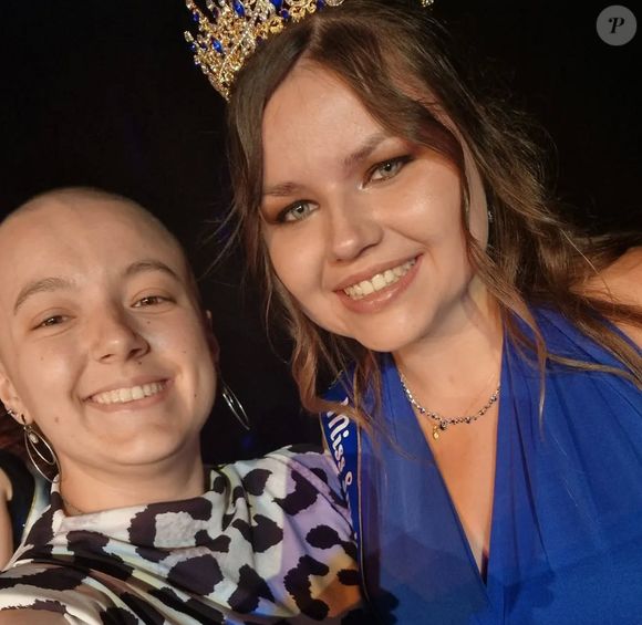 Flavie ex-candidate de l'amour est dans le pré immortalisée sur Instagram (Capture d'écran).