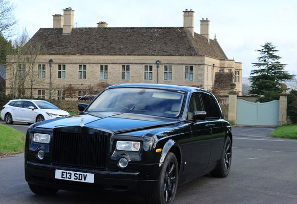 Arrivées pour le mariage de Holly Ramsay avec Adam Peaty à l'abbaye de Bath., le 27 décembre 2025. Click and News Photo / Bestimage