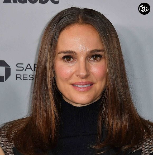 La star hollywoodienne, radieuse, y affiche son ventre très arrondi, témoignant de l'arrivée imminente de leur premier enfant ensemble.

Natalie Portman attends "The Gallerist" Premiere during the 2026 Sundance Film Festival at Eccles Center Theater on January 24, 2026 in Park City, Utah.