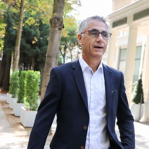Laurent Jalabert arrive à l'enregistrement de l'émission "Vivement Dimanche Prochain" au studio Gabriel à Paris, France, le 21 août 2019.